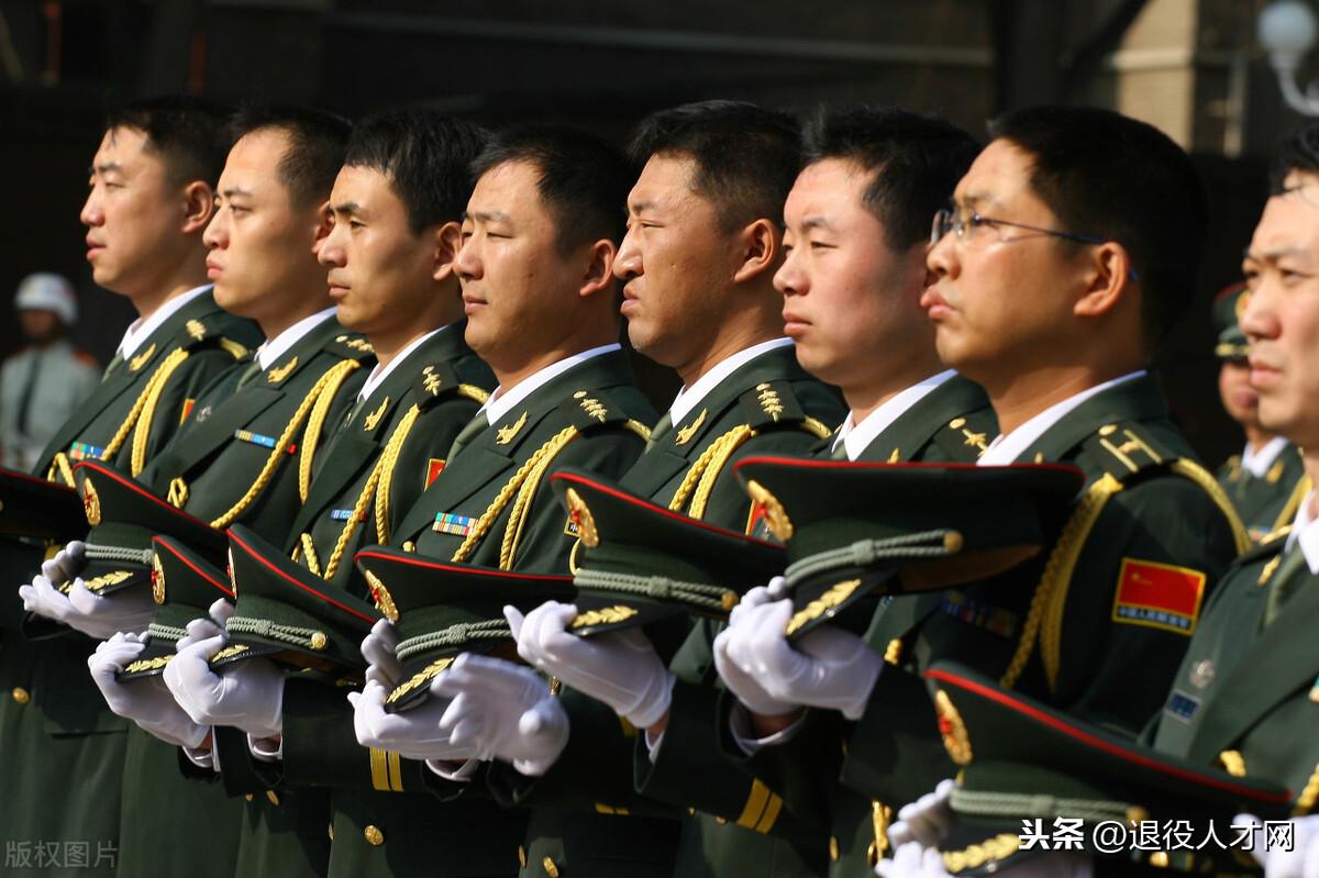 报志愿士官是什么意思（军官和士官仅仅一字之差吗）-第3张图片