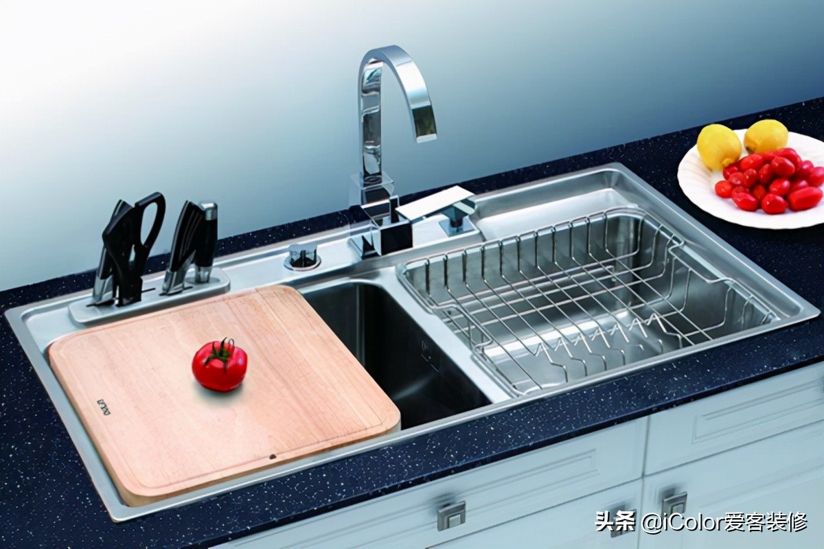 厨房用单水槽好还是双水槽好（双水槽和单水槽哪个比较实用）-第4张图片