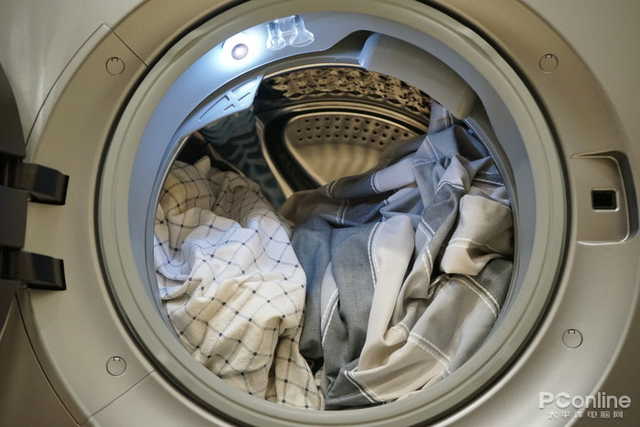 洗衣机买滚筒好还是波轮好(洗衣机买滚筒好还是波轮好,你是怎么选择的)-第1张图片