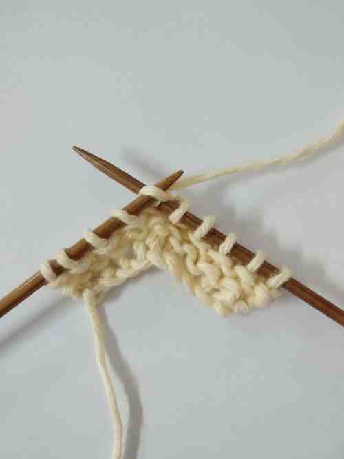 如何织围巾（粗毛线手工编织围巾教程）-第8张图片