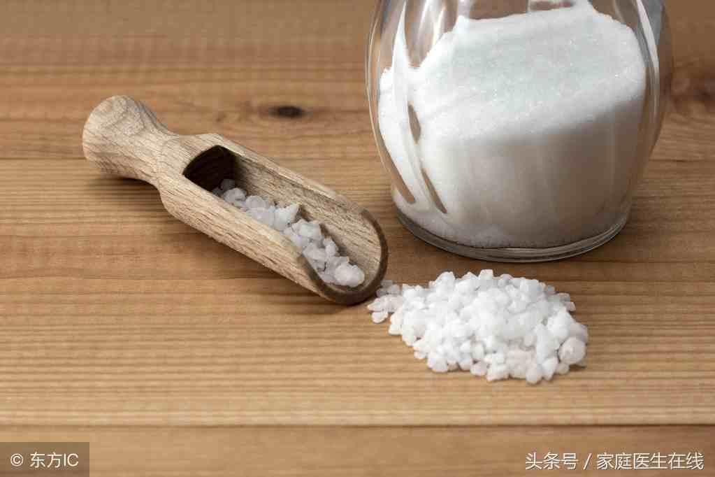 用盐洗脸有什么好处（用盐水洗脸还有这个好处）-第2张图片