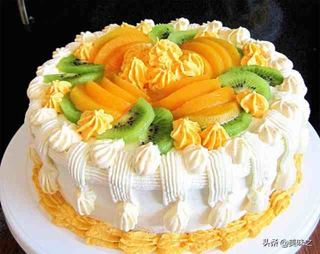 生日蛋糕怎么做（17种生日蛋糕的家常做法）-第1张图片
