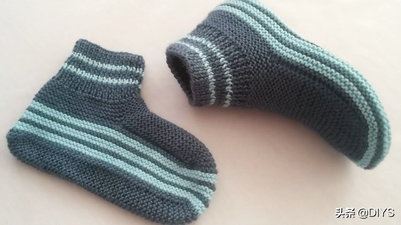 袜套怎么织（看看如何用环形针编袜套，简单易学）-第13张图片