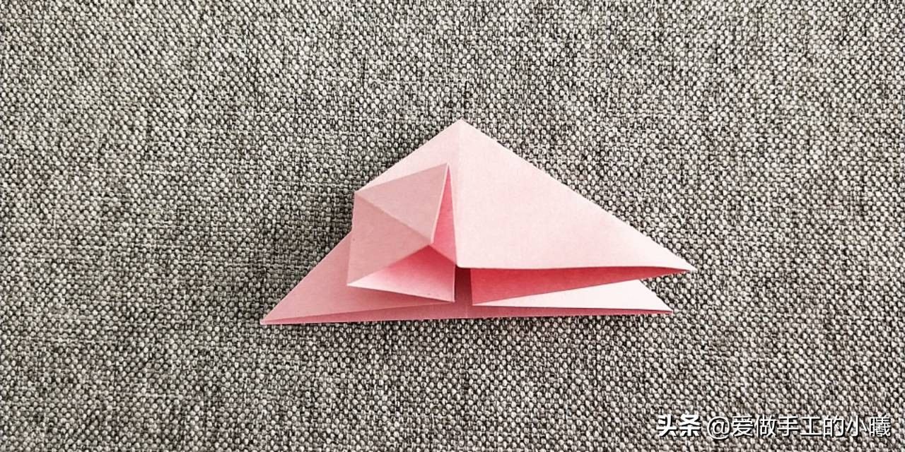 简单玫瑰花的折法（最简单的玫瑰花折纸教程）-第10张图片