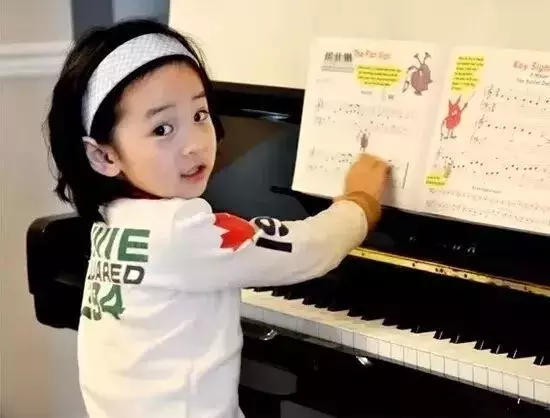 儿童钢琴启蒙（立刻搞定孩子的钢琴启蒙！）-第4张图片