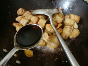 干豆角炖肉简单又好吃的做法（干豆角红烧肉的做法）-第9张图片