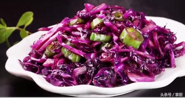 紫色大头菜的做法（紫包菜最好吃的做法，一盘不够吃）-第1张图片
