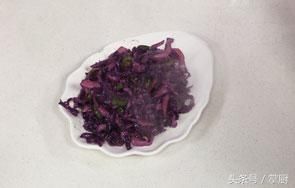 紫色大头菜的做法（紫包菜最好吃的做法，一盘不够吃）-第11张图片