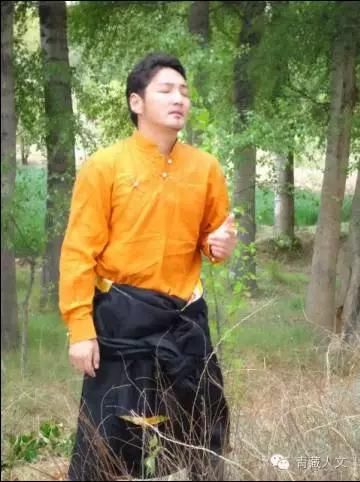 藏族歌手谢旦（藏族歌王谢旦简介及照片集）-第3张图片