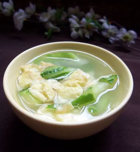 催乳汤的做法大全（简单易学的催奶汤）-第4张图片