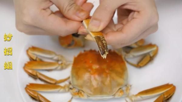 螃蟹的吃法（手把手教你大闸蟹的正确吃法）-第5张图片