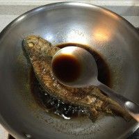 糖醋黄鱼的做法（糖醋大黄鱼的做法步骤）-第4张图片