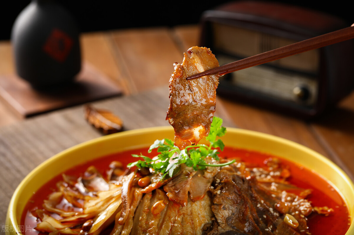 夫妻肺片是什么肉做的（正宗夫妻肺片的主要食材是哪种肉）-第6张图片